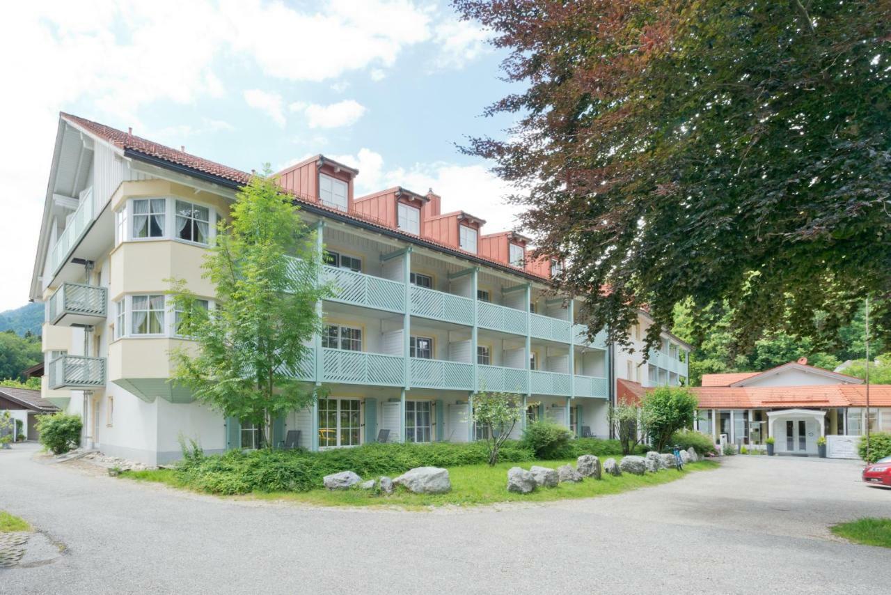 Hotel Hohenaschau アシャウ・イム・キームガウ エクステリア 写真