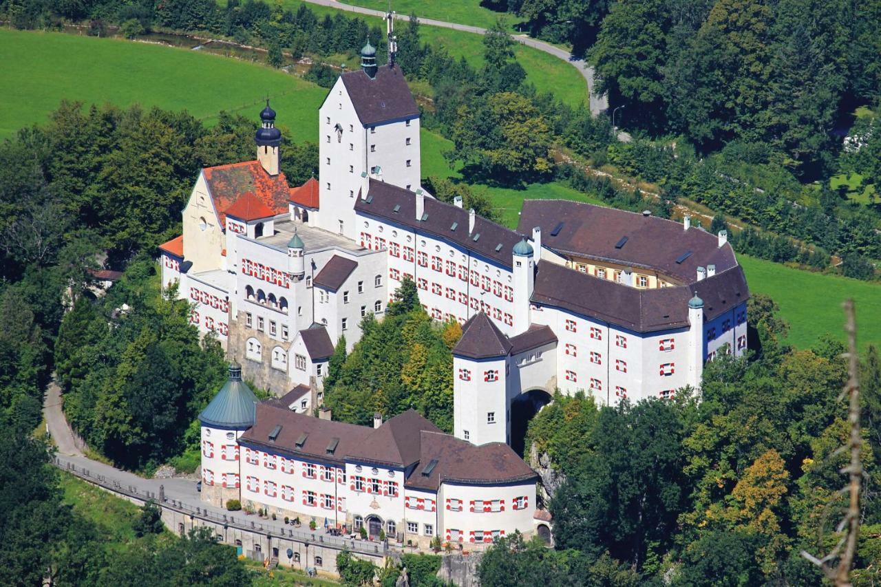 Hotel Hohenaschau アシャウ・イム・キームガウ エクステリア 写真